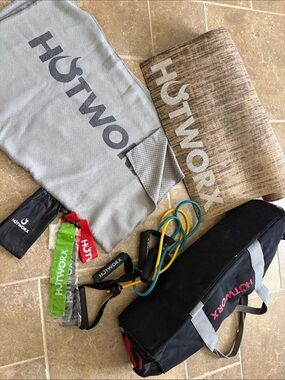 HUTWORX Resistance Band Set with Mat and Carry Bag - Gray/Brown/Black